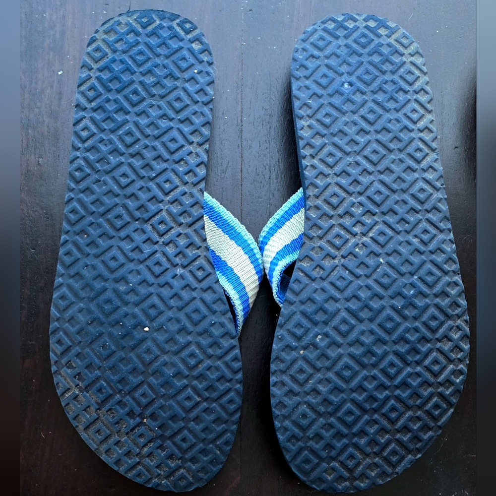 Tory Burch Gemini Flip Flops - Picture 6 of 6